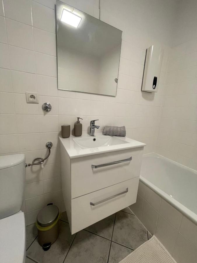 Apartment An Der Bremer Schlachte Bagian luar foto